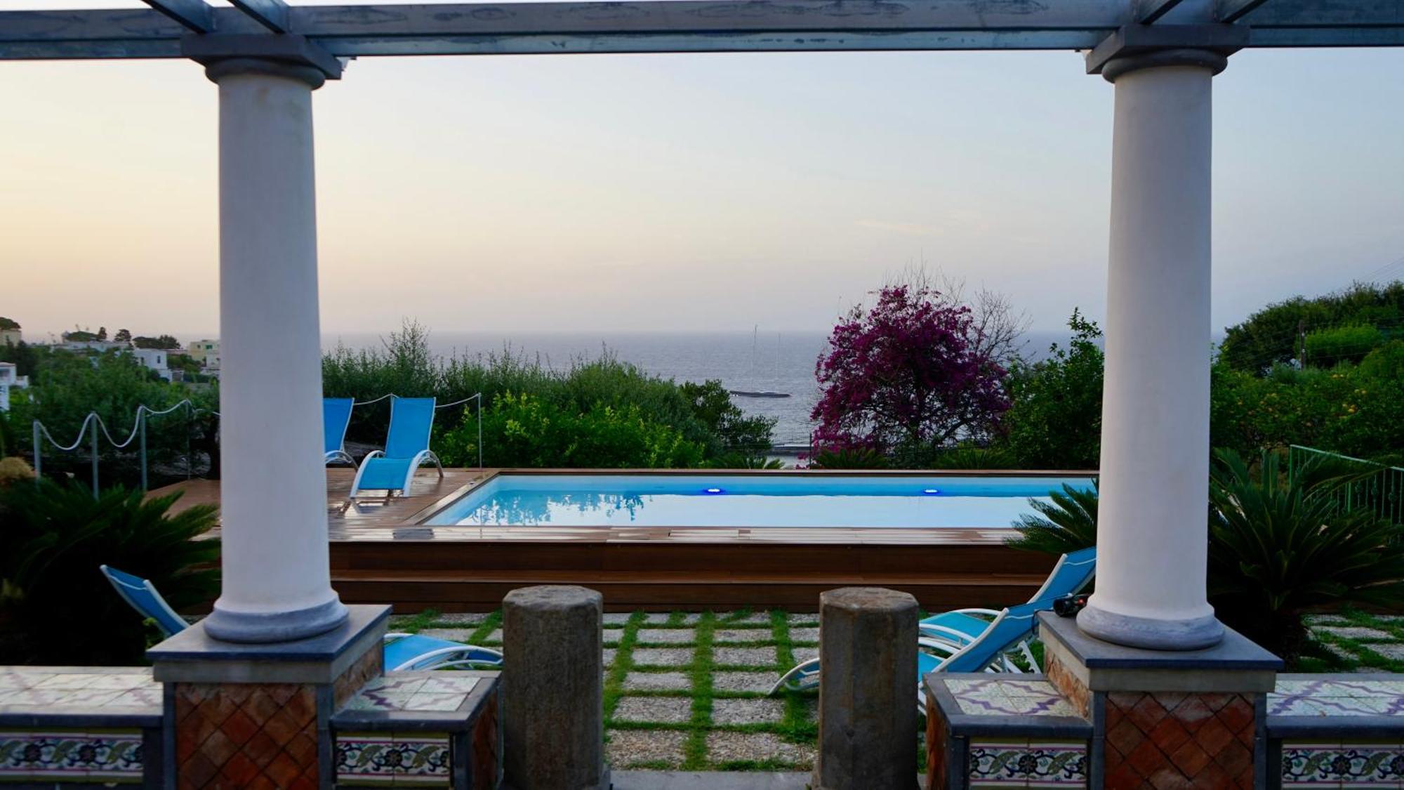 Villa Amalu Capri Piscina E Giardino Exterior photo
