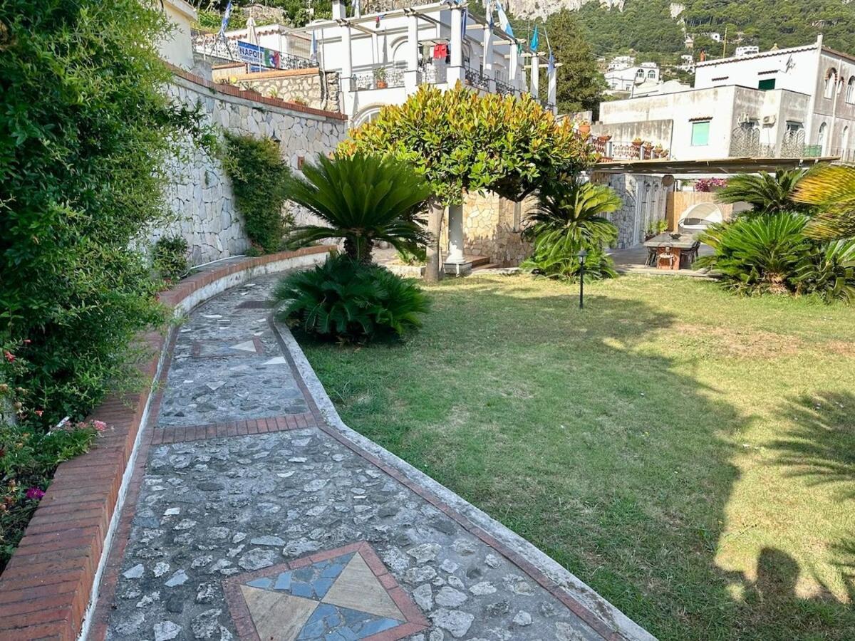 Villa Amalu Capri Piscina E Giardino Exterior photo